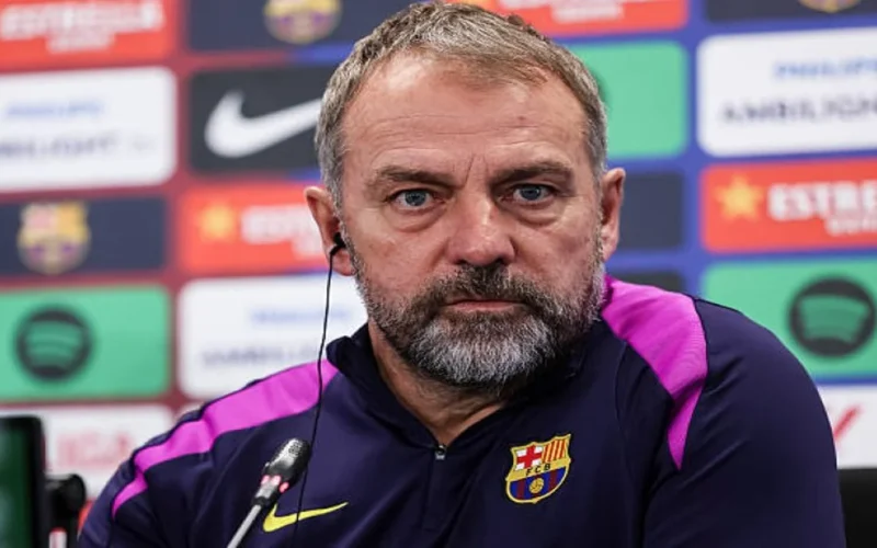 إشادة فليك بلمعبي برشلونة وتأكيد الجاهزية أمام أوساسونا